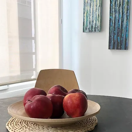 Foodies Location. Surf. Netflix . 3 Bdr * San Sebastian