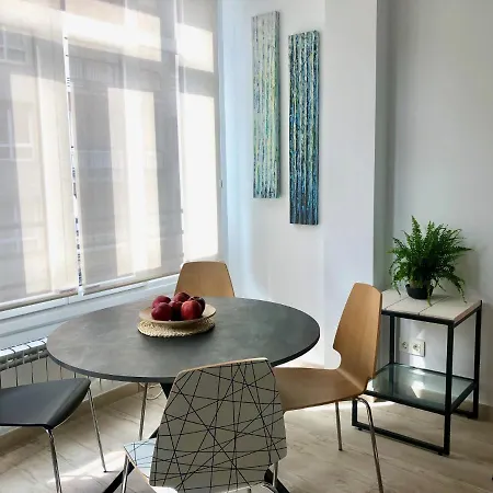 Foodies Location. Surf. Netflix . 3 Bdr San Sebastián